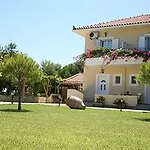 Apartamento Carina *